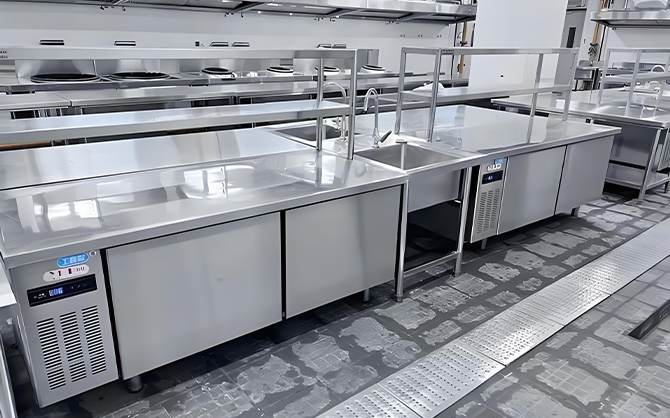 選購瑞能廚具，打造高效中央廚房