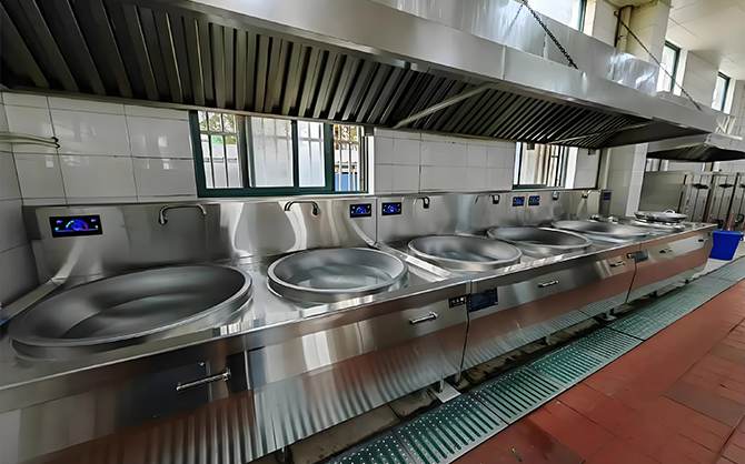 高校食堂廚具改造案例分享