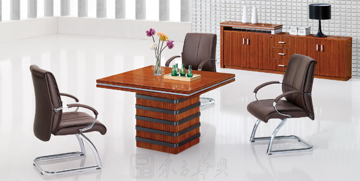 辦公臺|經(jīng)典大班臺|辦公家具|經(jīng)典大班臺|實(shí)木中班臺|實(shí)木經(jīng)理桌|實(shí)木主管桌|實(shí)木辦公桌|實(shí)木辦公臺