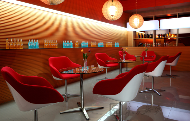 現(xiàn)代經(jīng)典休閑椅|布面休閑椅|辦公家具|布面休閑椅|休閑椅,布料休閑椅,皮料休閑椅,設(shè)計(jì)師休閑椅,餐廳休閑椅,接待休閑椅,辦公休閑椅,家居休閑座椅,時(shí)尚休閑椅