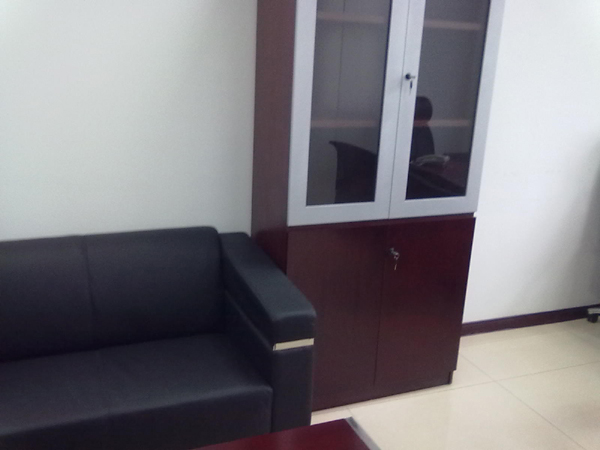 河南萬(wàn)眾集團(tuán)辦公家具工程案例展示