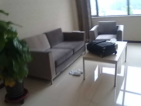 河南萬(wàn)眾集團(tuán)辦公家具工程案例展示