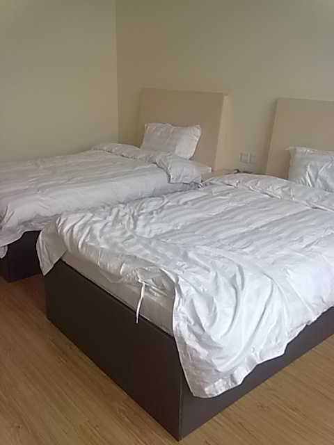 河南萬(wàn)眾集團(tuán)辦公家具工程案例展示