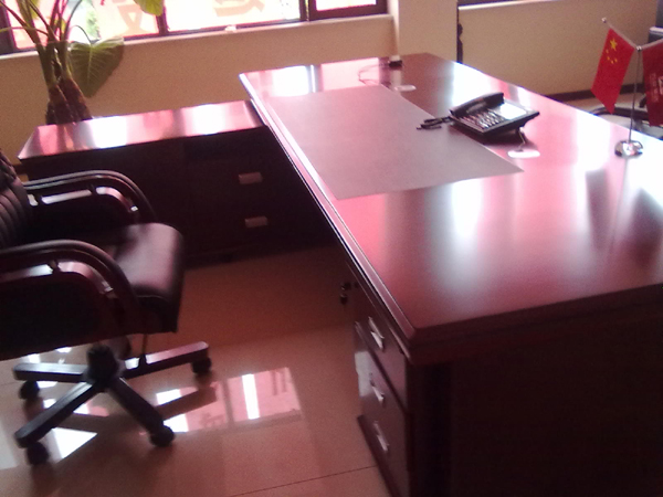 河南萬(wàn)眾集團(tuán)辦公家具工程案例展示